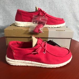 NEW Hey Dude Wendy Women's Size 7 Shoes Coral Pink